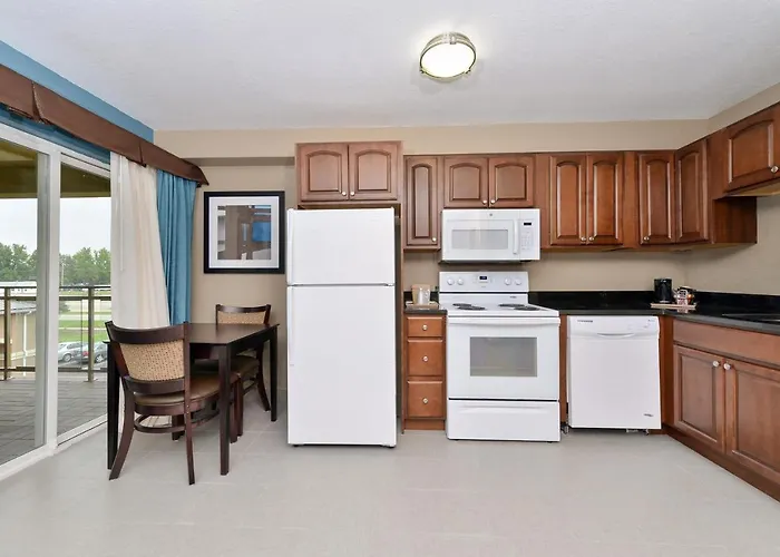 Comfort & I-55 Hotel Springfield