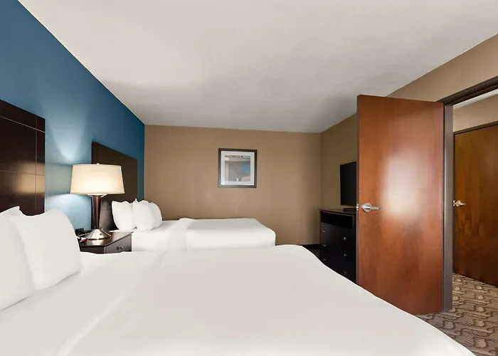 Comfort & I-55 Hotel Springfield